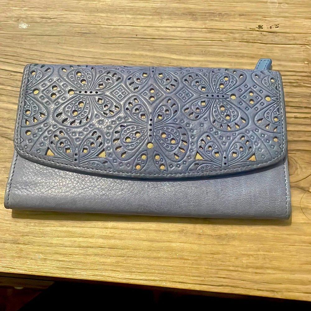 Fossil wallet
